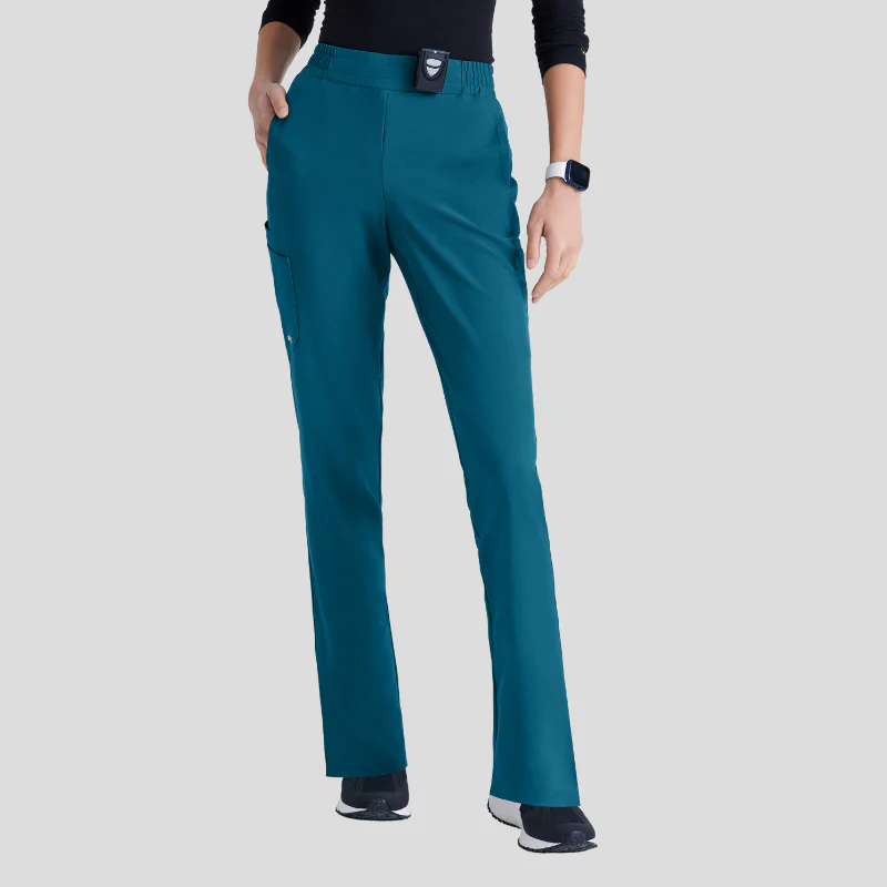 Grey’s Anatomy Evolve Women’s Scrub Set - Image 22