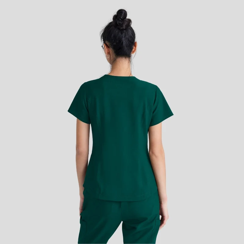 Grey’s Anatomy Evolve Women’s Scrub Set - Image 38