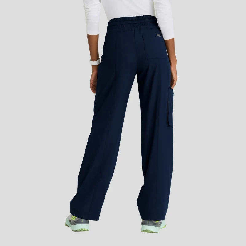 Skechers Ripstop Trek & Scout Women’s Scrub Set - Image 6